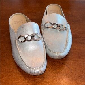 Ladies Sz 9.5 Donald Pliner Silver Chain Mule Loafers - LN